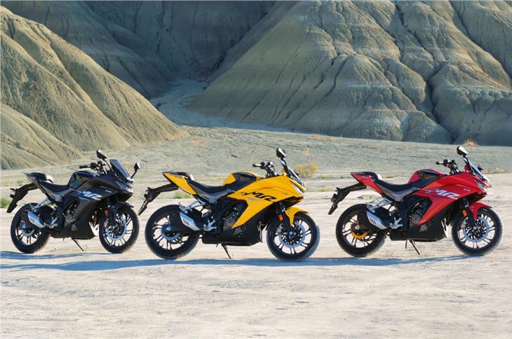 The Karizma XMR can be had in three colours - matte black, yellow and red.